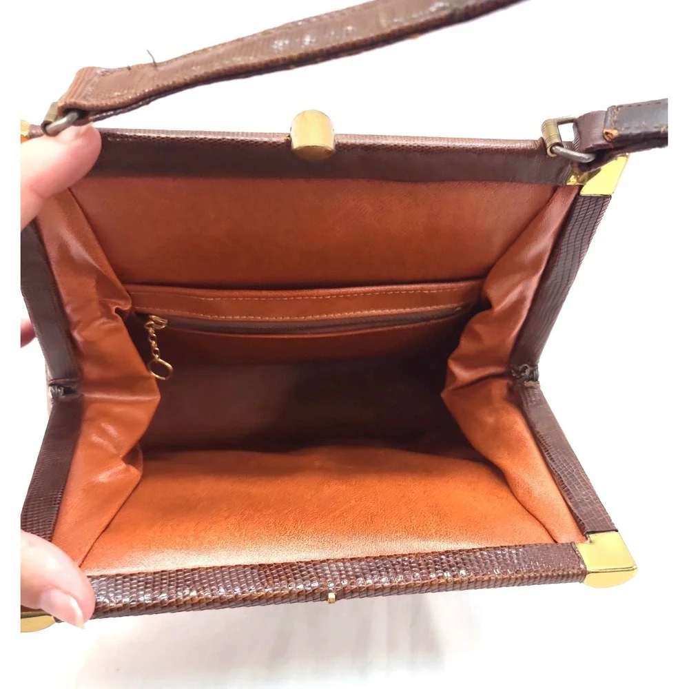 Vintag Brown Lizard Skin Handbag Goldtone Hardware Kiss Lock Closure